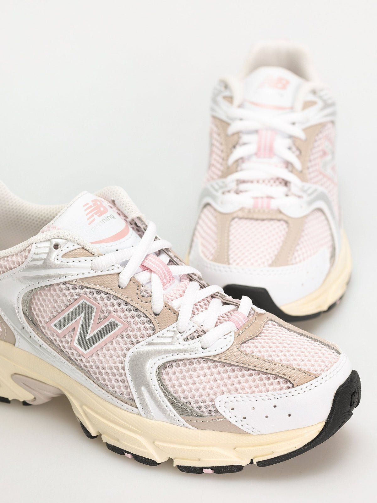 New Balance 530 Pink Granite