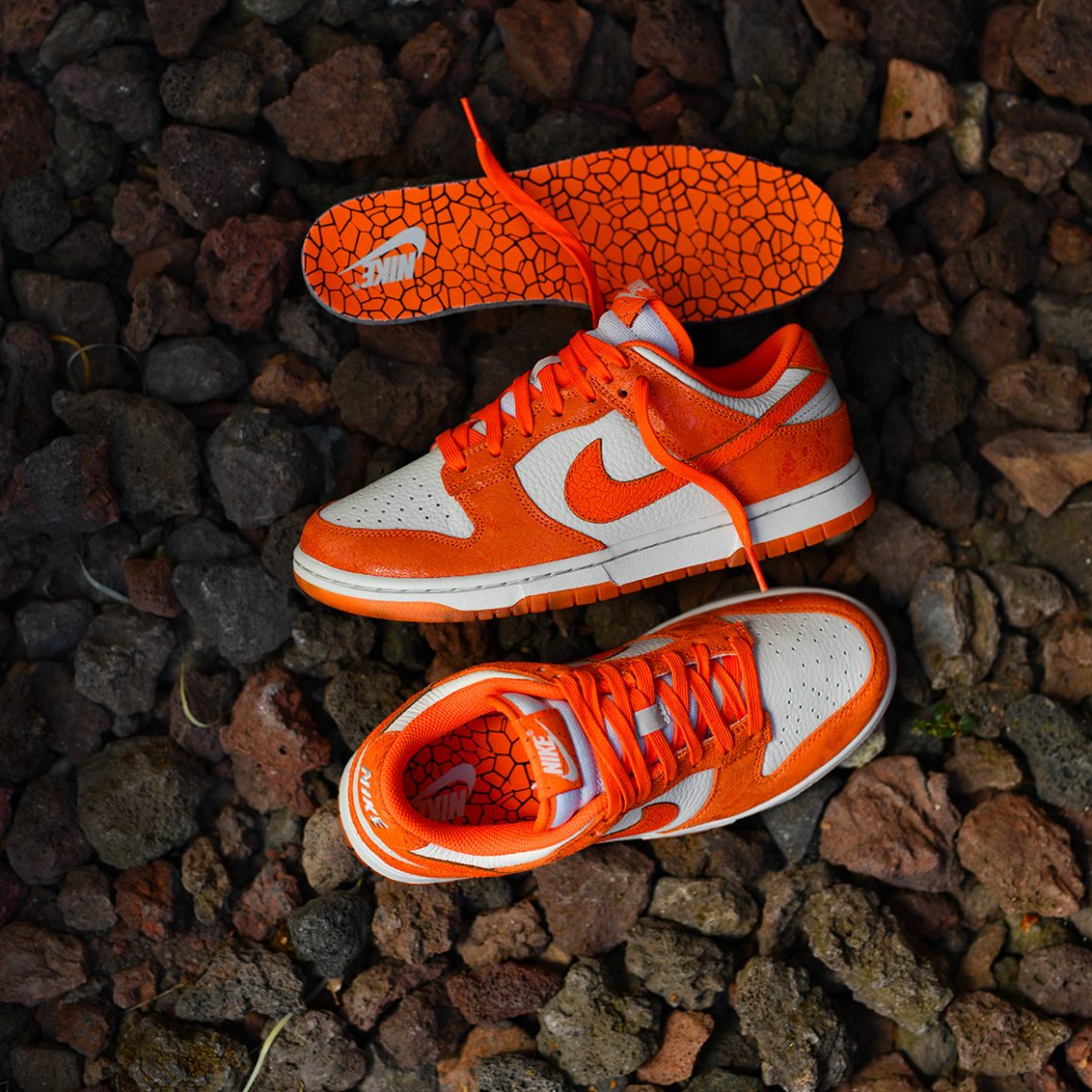 Nike Unisex Sneakers Dunk Low Cracked Orange