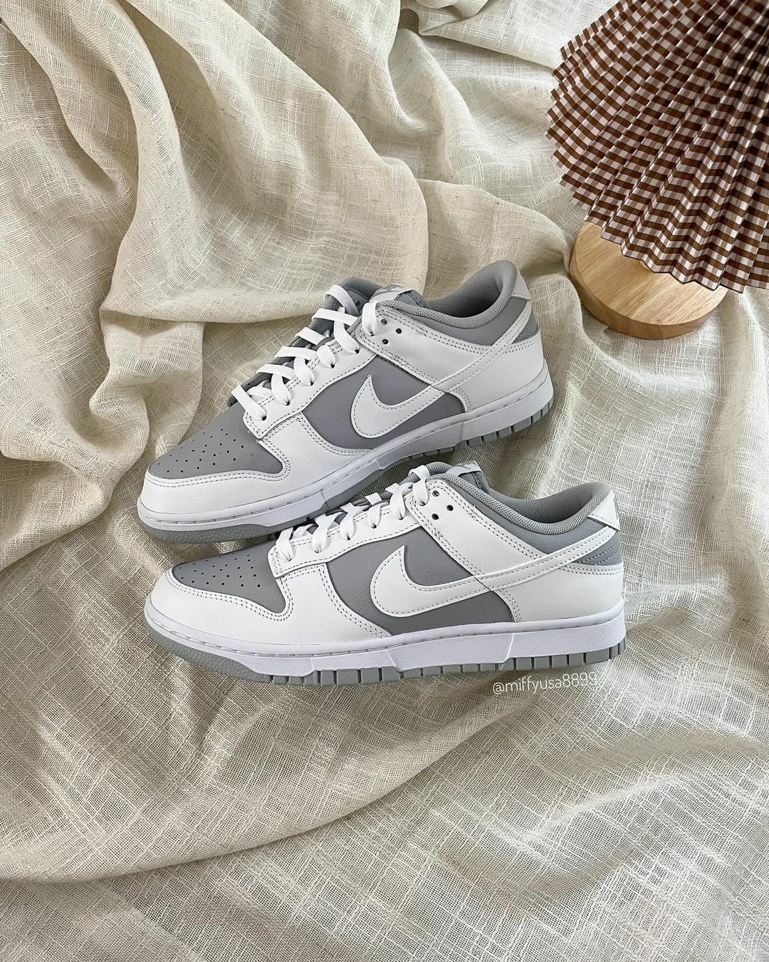 Nike Dunk Low Retro White Grey