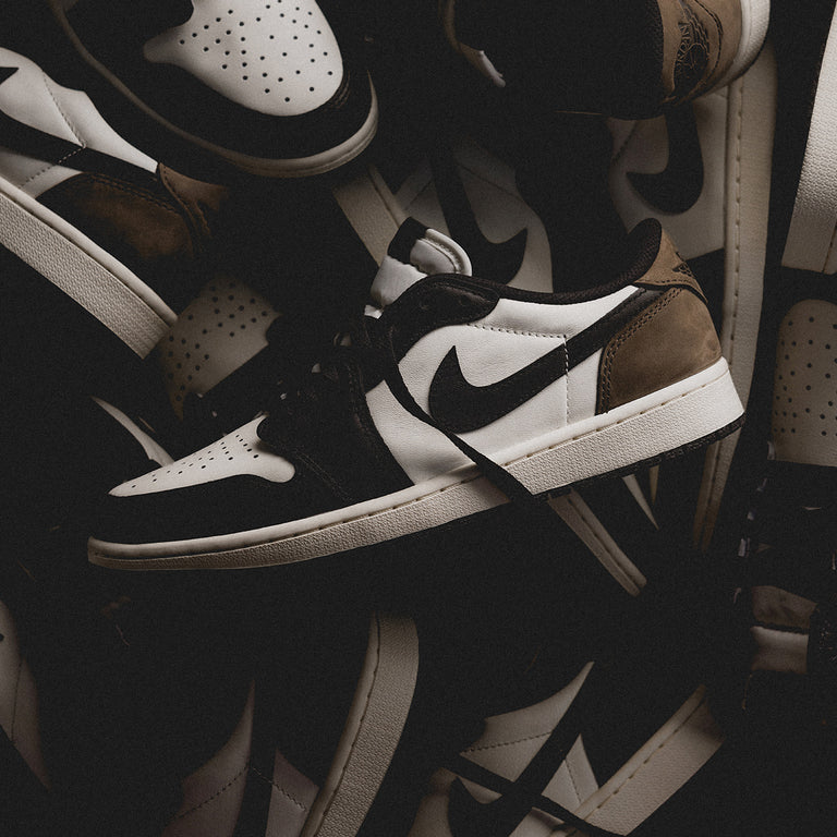 Nike Men's Sneakers Air Jordan 1 Low OG Mocha