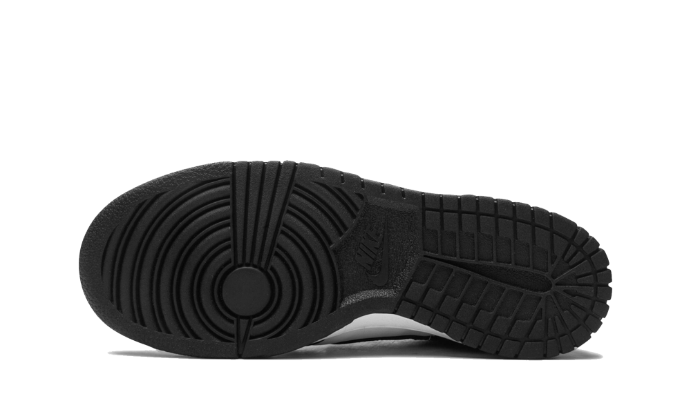 Nike Unisex Sneakers Dunk Low Retro White Black Panda